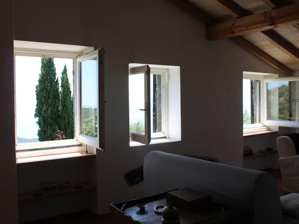 Cottage La Casa Del Pittore Reggimonti Dış mekan fotoğraf