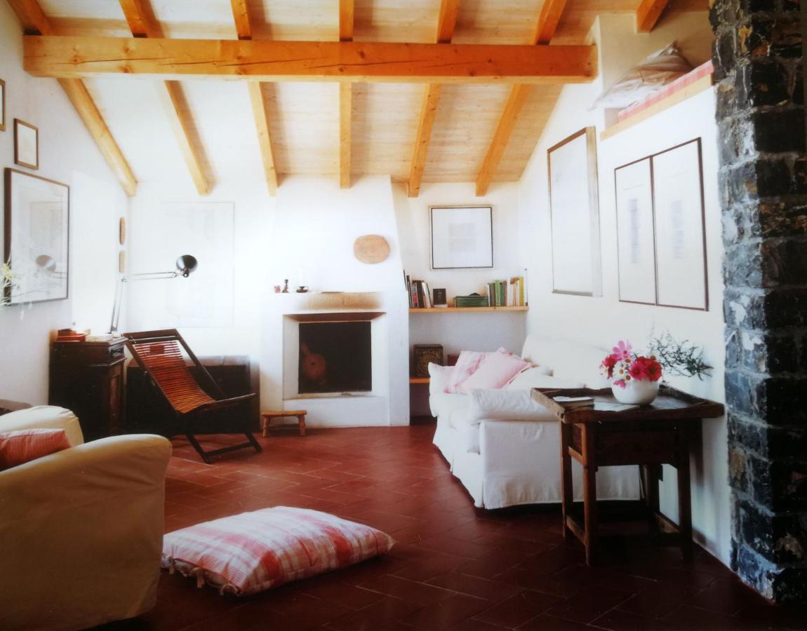 Cottage La Casa Del Pittore Reggimonti Dış mekan fotoğraf